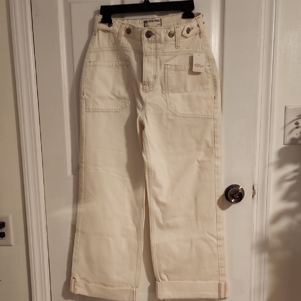 We The Free Off-White Cropped Jeans